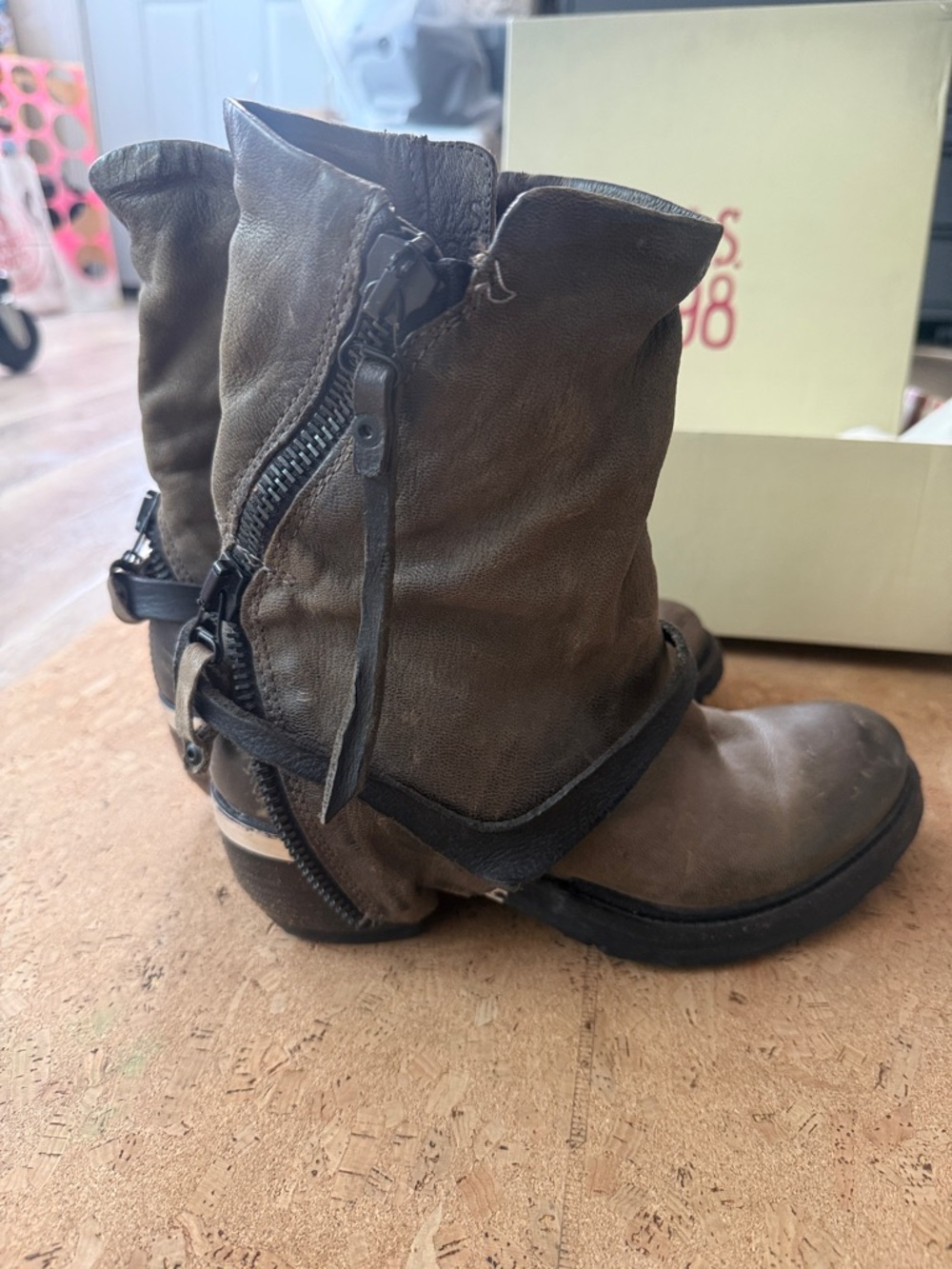 A.S.98 Cayden boots in Smoke+Nero Size 38 8 Distressed Leather Ankle Boots - Picture 4 of 12
